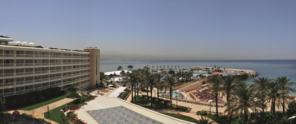 Mövenpick Hotel Beirut - image 4