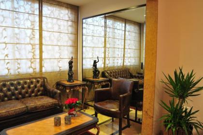 City Suite Hotel Beirut - image 11
