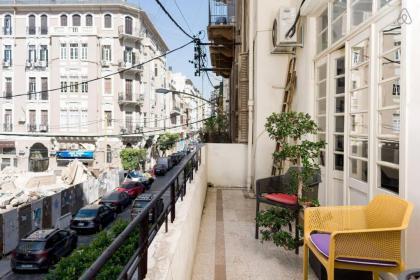 Authentic Beirut Living in Gemmayze - image 9