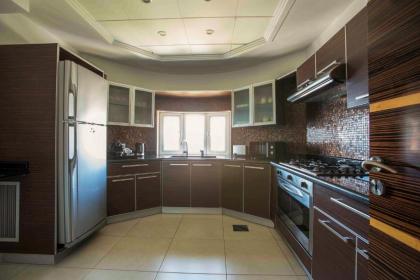 Lahoya Suites - image 12