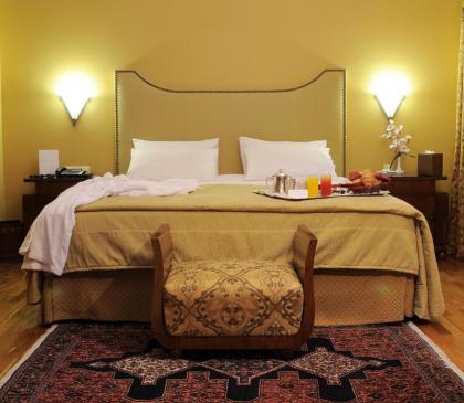 Warwick Palm Beach Hotel - image 18