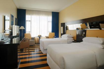 Four Points By Sheraton Le Verdun - image 8