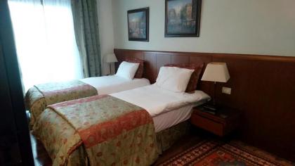 King Suites Hotel - image 16