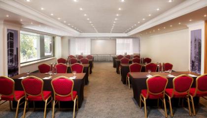 Radisson Blu Martinez Hotel Beirut - image 10