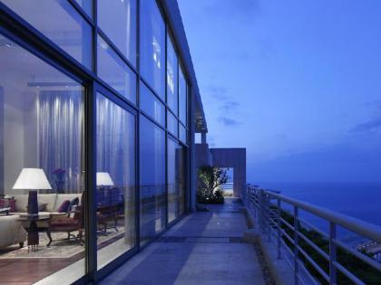 InterContinental Phoenicia Beirut - image 2