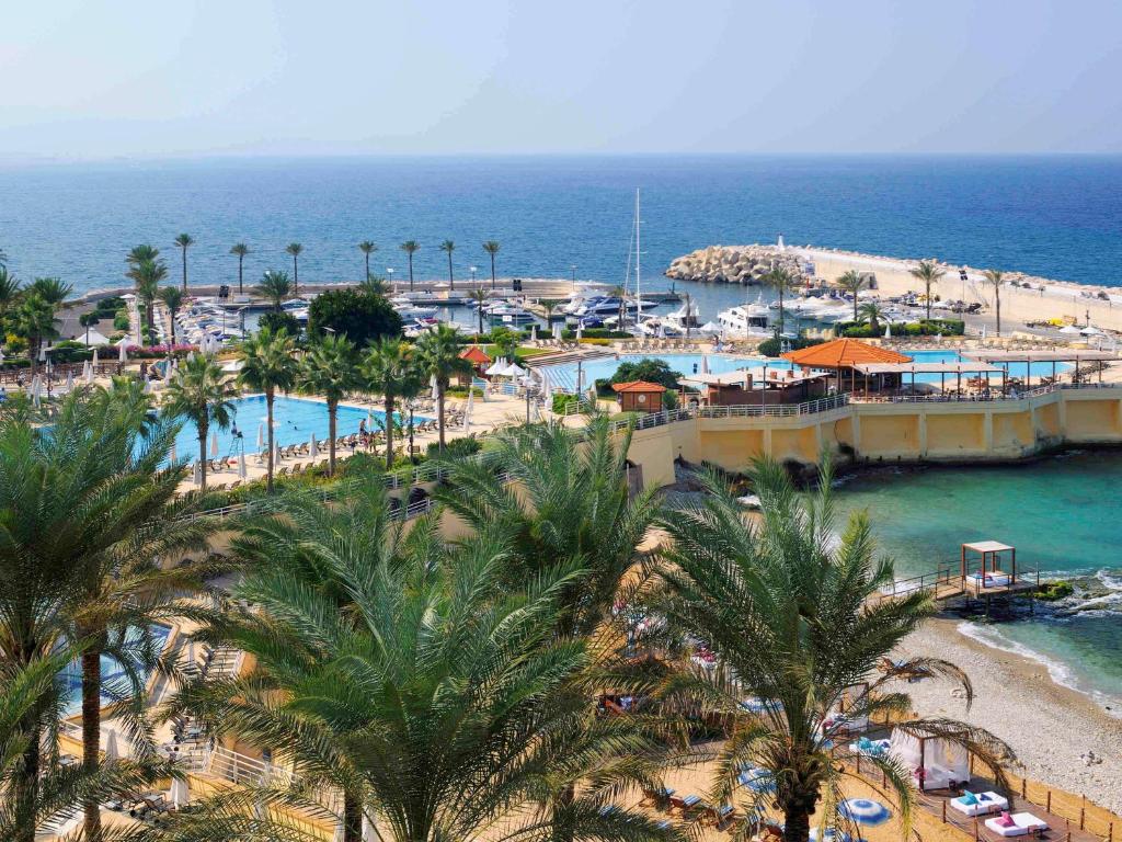 Movenpick Hotel Beirut - main image