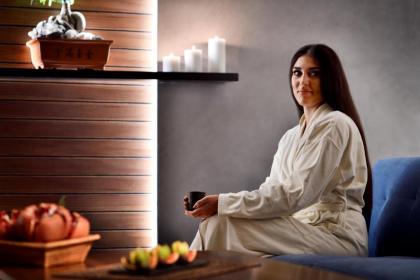 Movenpick Hotel Beirut - image 10