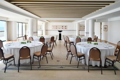 Movenpick Hotel Beirut - image 19