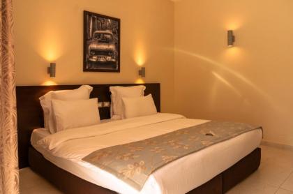 The Parisian Hotel - image 12