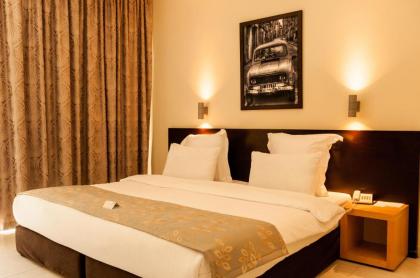 The Parisian Hotel - image 14