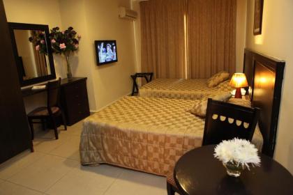 Mozart Hotel - image 11