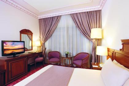 Serenada Golden Palace - Boutique Hotel - image 10