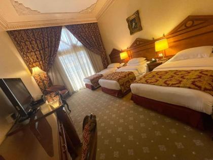 Serenada Golden Palace - Boutique Hotel - image 2