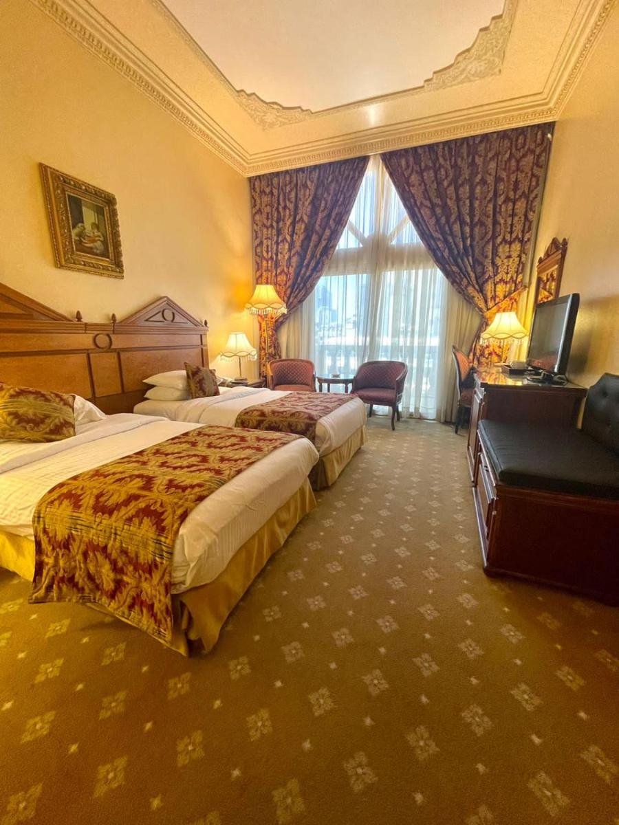 Serenada Golden Palace - Boutique Hotel - image 7