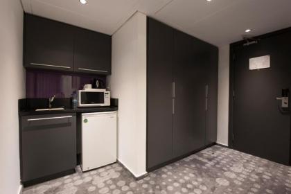 Hotel 35 Rooms - image 11