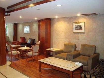 Charles Hotel - image 26