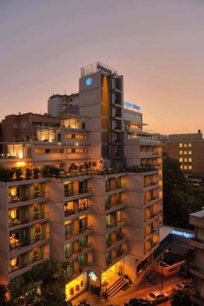 Orient Queen Homes Hotel - image 1