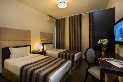 Orient Queen Homes Hotel - image 14