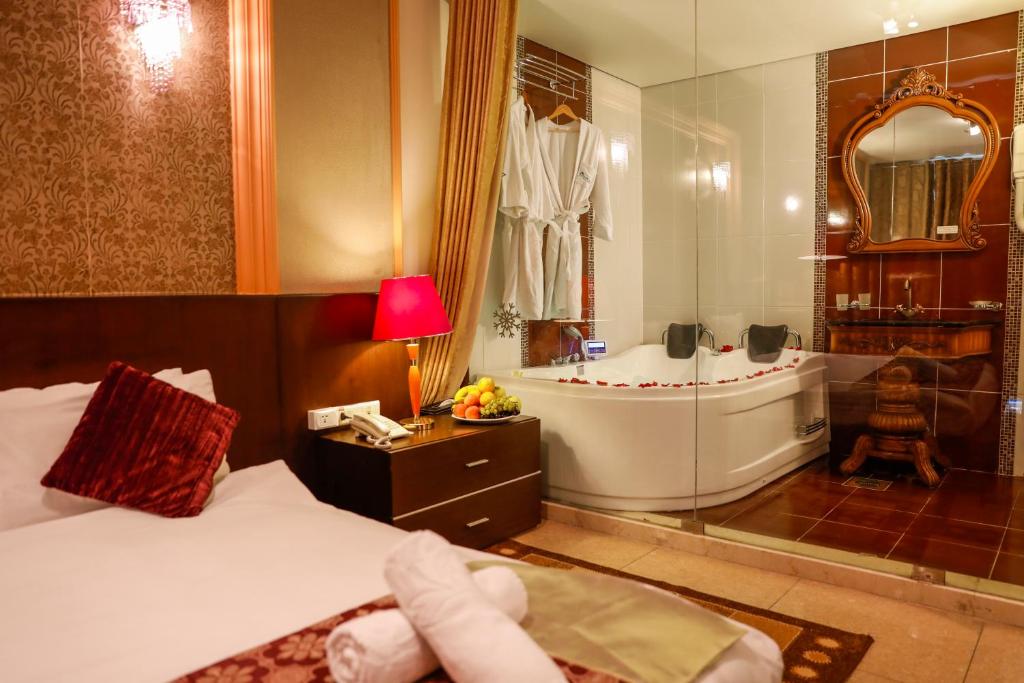 Lavender Home Hotel - main image