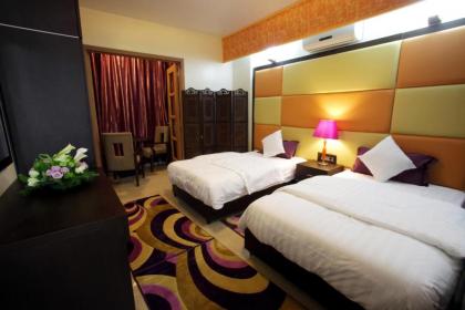 Lavender Home Hotel - image 19