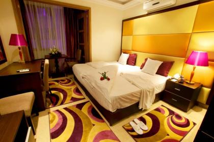 Lavender Home Hotel - image 2