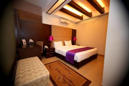 Lavender Home Hotel - image 3