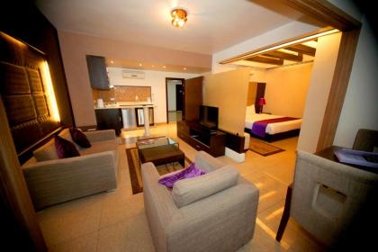 Lavender Home Hotel - image 4
