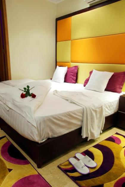Lavender Home Hotel - image 7