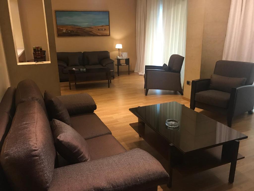 Ny Suites - image 6