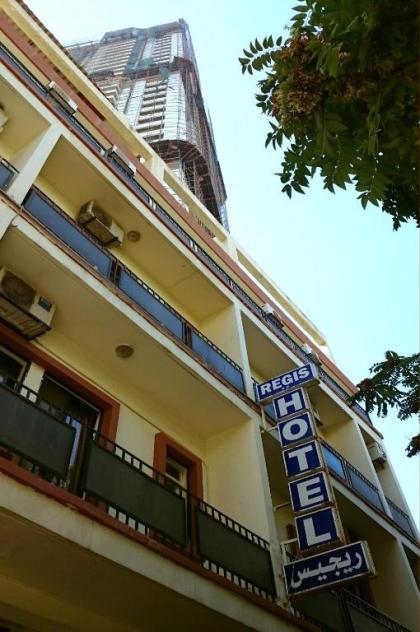 Regis Hotel - image 1