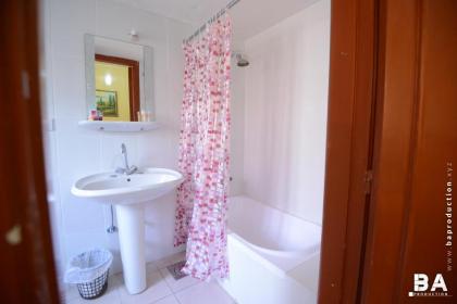 Regis Hotel - image 4