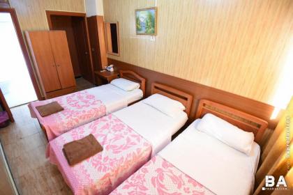 Regis Hotel - image 6
