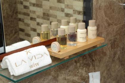 La Vida Suite - image 15