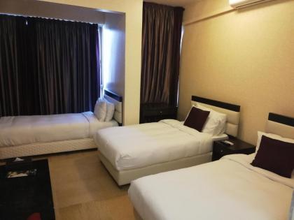 Bliss 3000 Furnished Studios - image 11