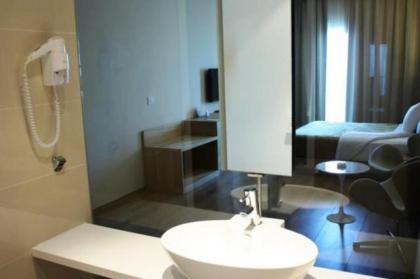 Boutique Hotel - image 18