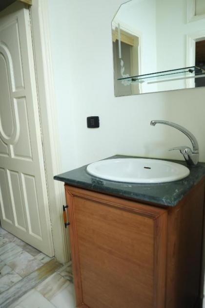 Viccini Suites - image 11