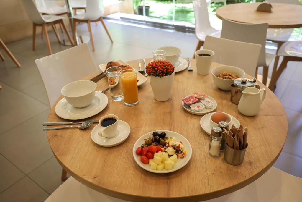 Sky Suites - main image