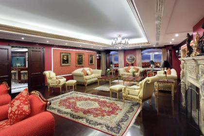 Hilton Beirut Metropolitan Palace - image 4