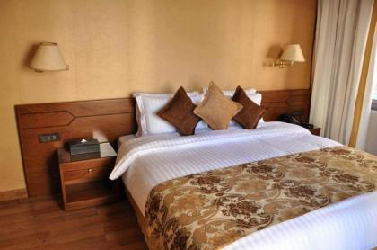 Orient Prince Hotel - image 26