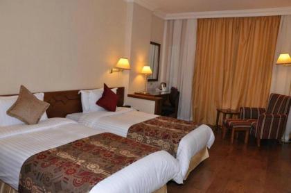 Orient Prince Hotel - image 29