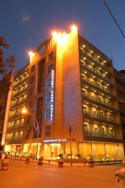 Ceasars Park Hotel - image 2
