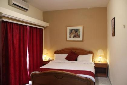 The Diplomat Hotel - image 10