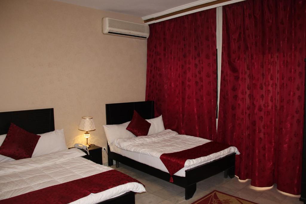 The Diplomat Hotel - image 5
