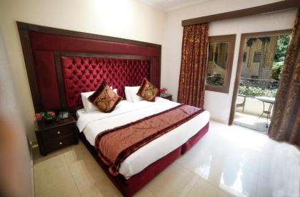 Villa Queens - image 3