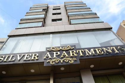 Silver Apartments - image 1