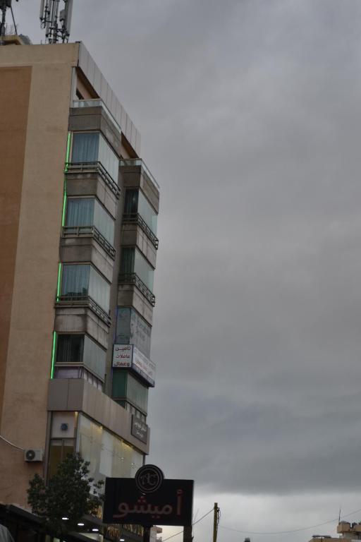 Silver Apartments - image 4