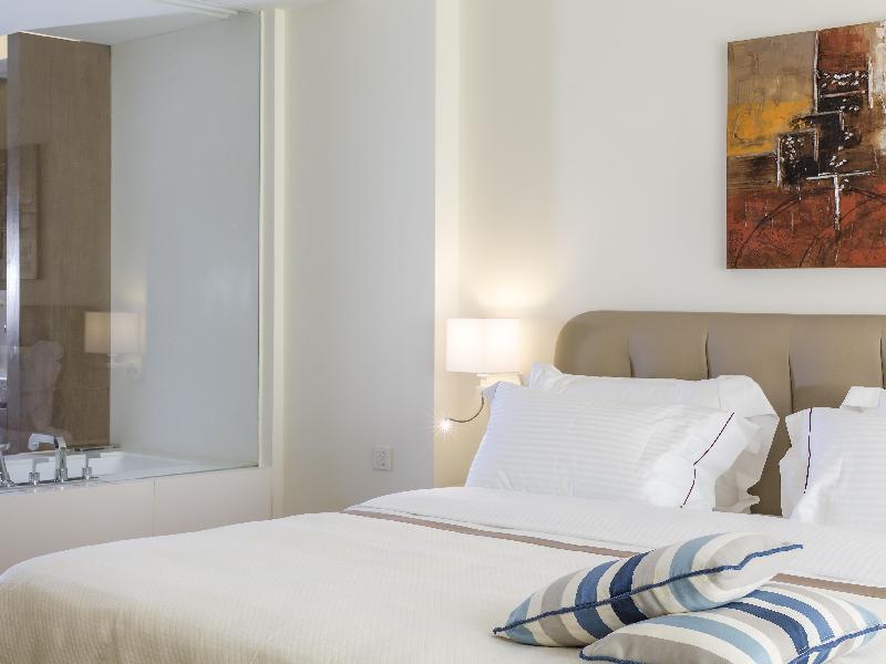 O Monot Luxury Boutique Hotel - image 7