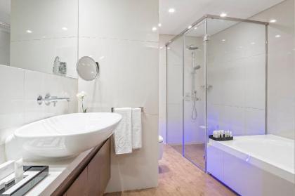 O Monot Luxury Boutique Hotel - image 8