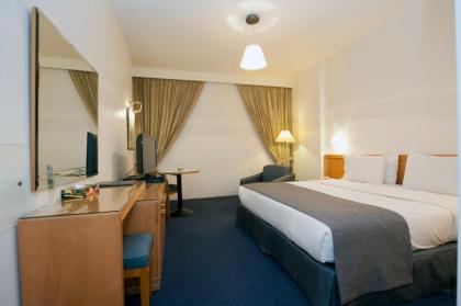 Hotel Cavalier - image 10