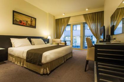 Hotel Cavalier - image 2
